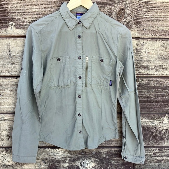 Patagonia Tops - Patagonia Button Down Shirt